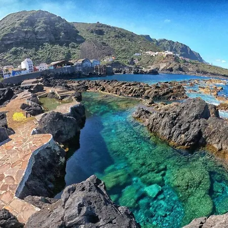 El Roque De *